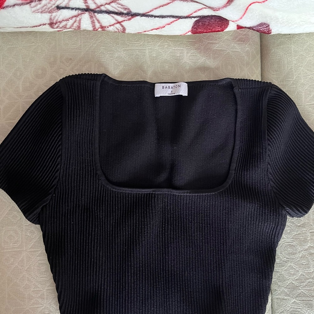 Babaton sculpt knit t-shirt